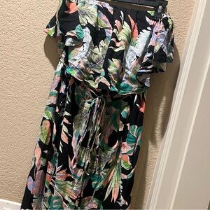 City chic strapless dress